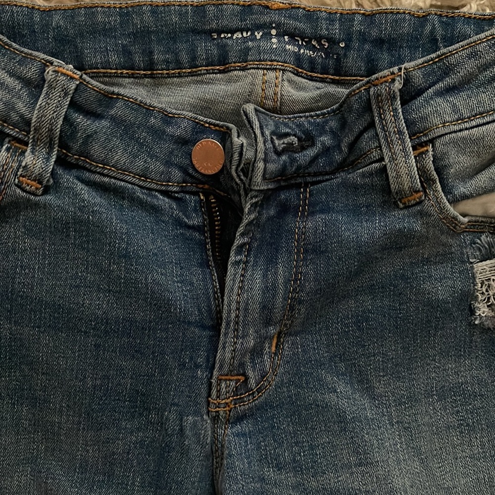 OLD NAVY MID-RISE ROCKSTAR JEANS - Picture 3 of 5